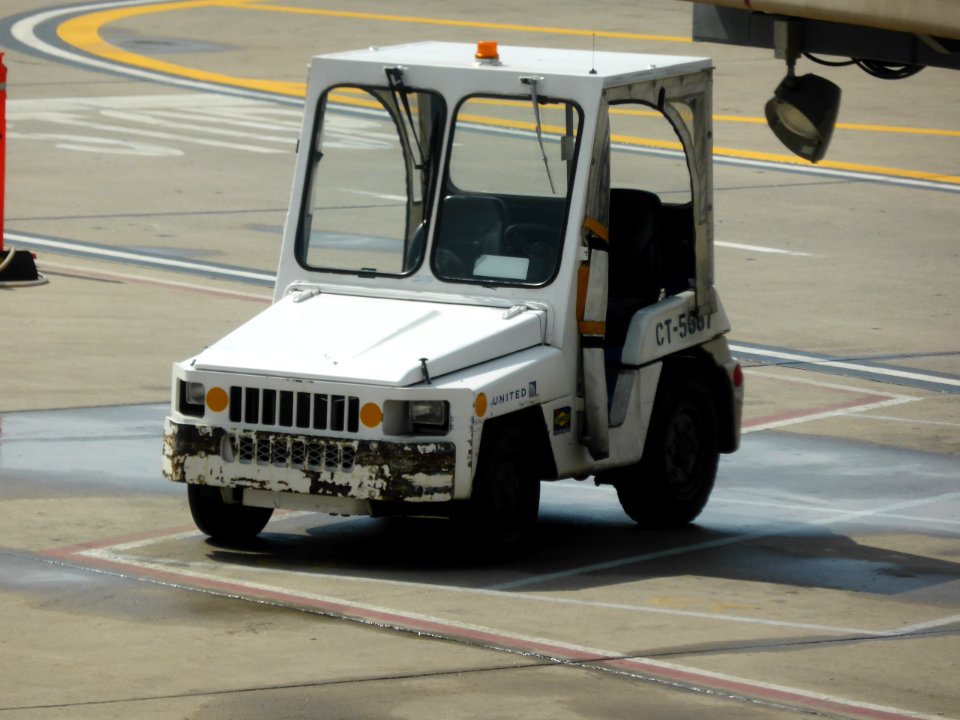 Washinton-Dulles-Airport-05