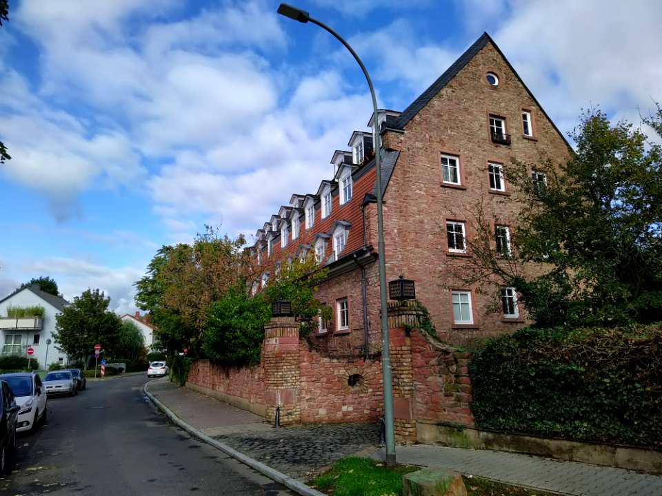 Wartburgstraße 8 F-Unterliederbach Oktober 2019 02