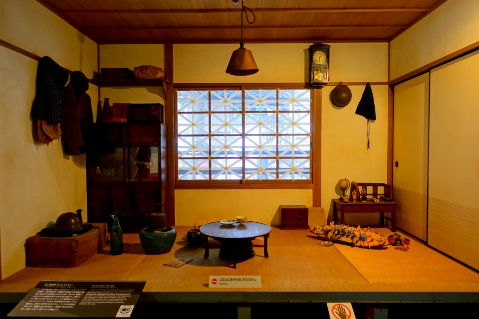 Wartime house, model of 1944 AD period, scale 1 to 1 - Edo-Tokyo Museum - Sumida, Tokyo, Japan - DSC06963