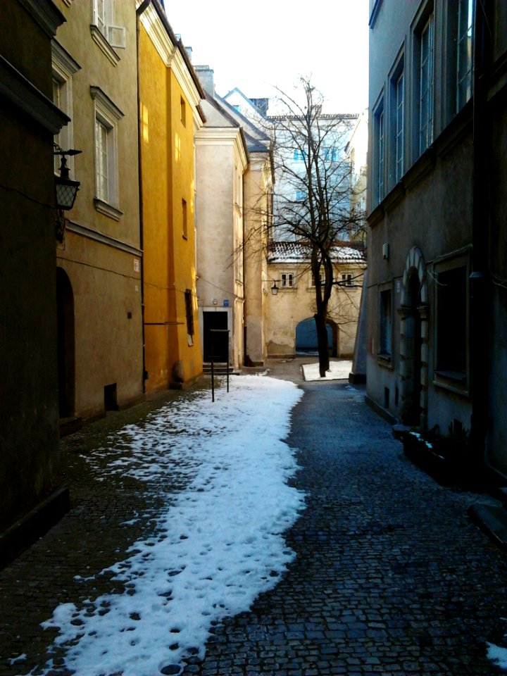 Warsaw Old Town - Backyard