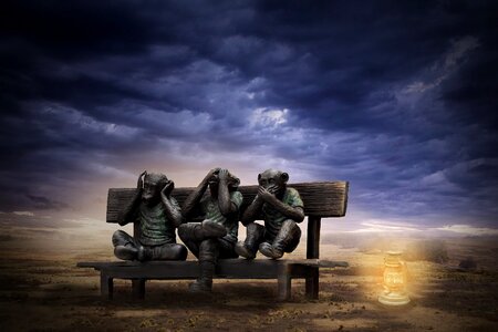 Hear nothing sculpture bank