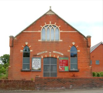 Warsash Gospel Hall (Swinton Hall), Warsash Road, Warsash (May 2019) (3)