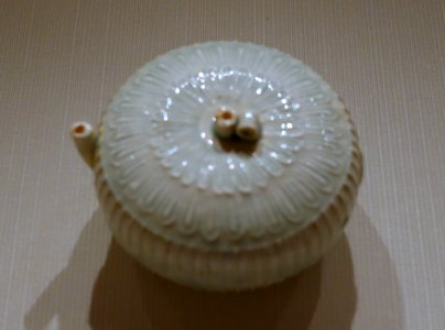 Water dropper, China, Jingdezhen kilns, Jiangxi province, Southern Song dynasty, 13th century AD, qingbai glazed stoneware - Ethnological Museum, Berlin - DSC01971