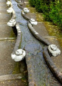 Water chain - Villa Lante, Bagnaia, Italy - DSC01833