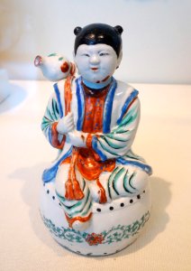 Water droper in the shape of a boy, Japan, Arita region, Saga, approx. 1700-1800, Kakiemon-type Arita ware, porcelainwith overglaze enamel - Asian Art Museum of San Francisco - DSC01481