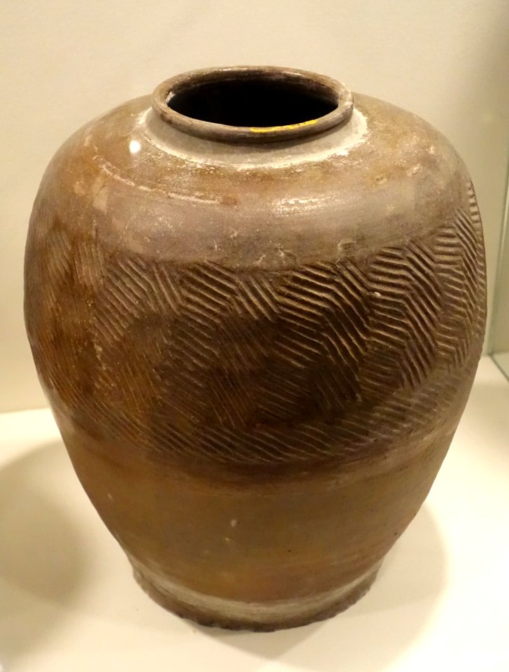 Water container, earthenware - Nguyen dynasty, 19th century AD - Vietnam National Museum of Fine Arts - Hanoi, Vietnam - DSC05297