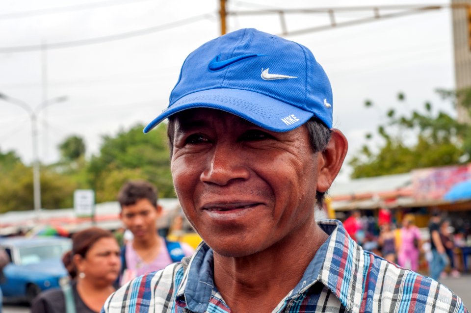 Wayuu man in downtown Maracaibo