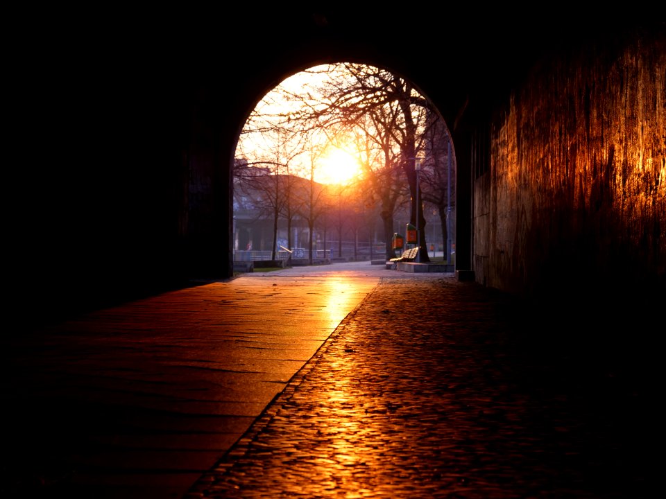 Way under the Charlottenbrücke Berlin-Spandau 09