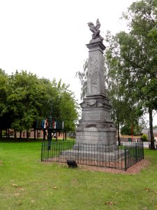 Wattignies-la-Victoire (Nord, Fr) memorial Victoire 1793