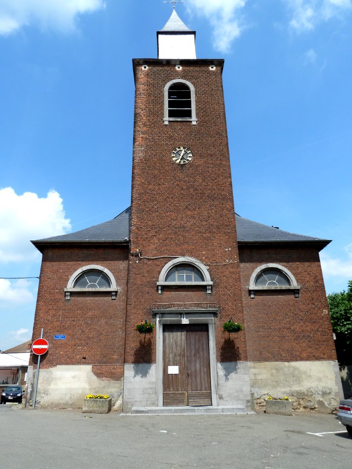 Wauthier-Braine-Église Saints Pierre et Paul