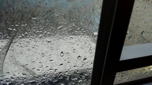 Water on the windows photo