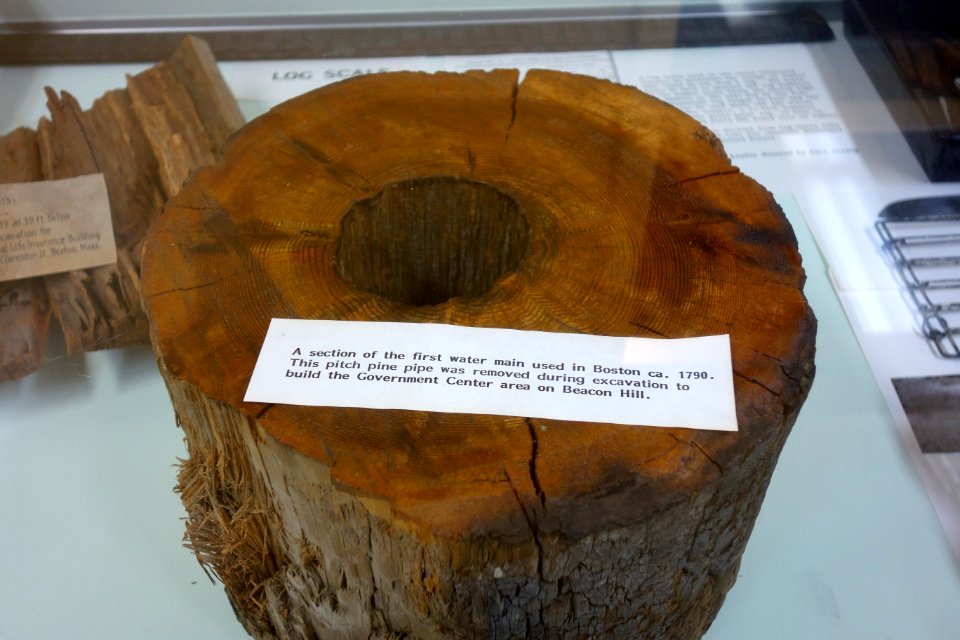 Water main made from pitch pine pipe, Boston, c. 1790 - Fisher Museum (Harvard Forest) - DSC07391