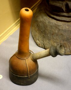Water pipe, calabash - Chokwe - Royal Museum for Central Africa - DSC05883