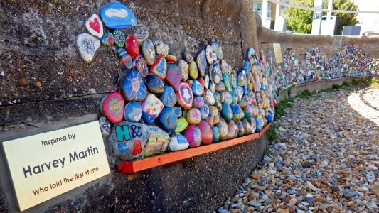 Wave of Hope mosaic, West Promenade, Bexhill (2)
