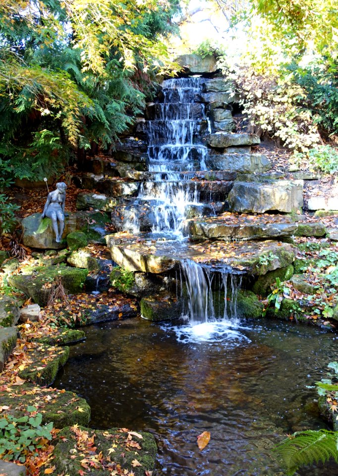 Waterfall - Botanischer Garten Braunschweig - Braunschweig, Germany - DSC04355
