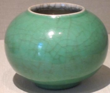 Water well, China, Qing dynasty, Kangxi period, porcelain, Honolulu Museum of Art