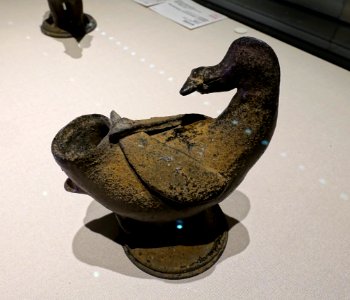 Waterfowl-shaped vessel, Korea, Three Kingdoms period (Silla), 400s AD, ceramic - Tokyo National Museum - Tokyo, Japan - DSC08098