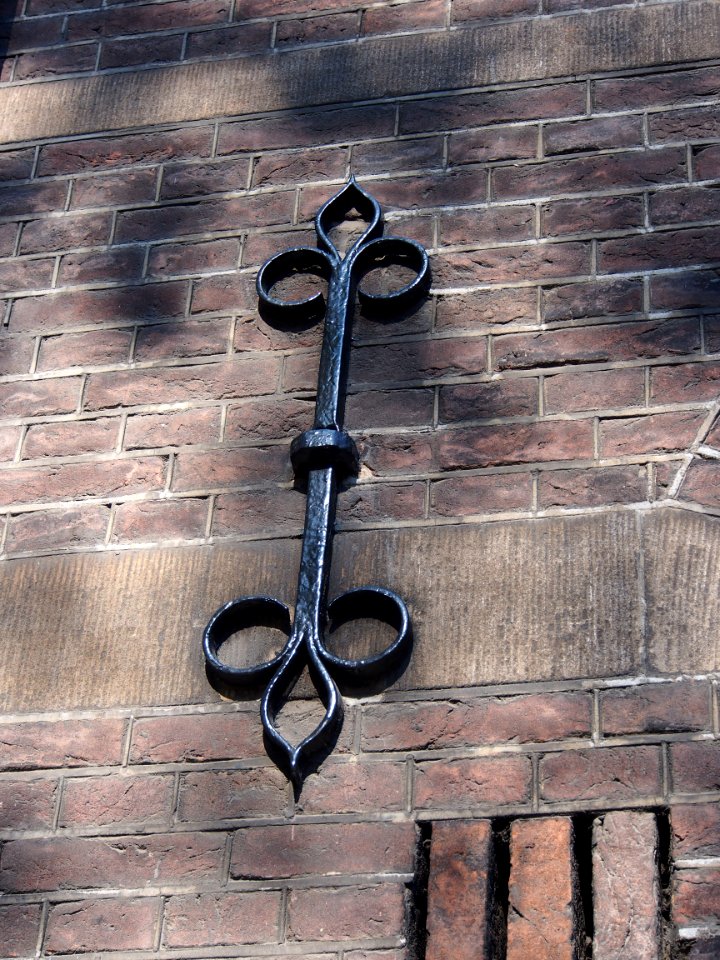 Wall anchor in Amsterdam, Elandsgracht pic2