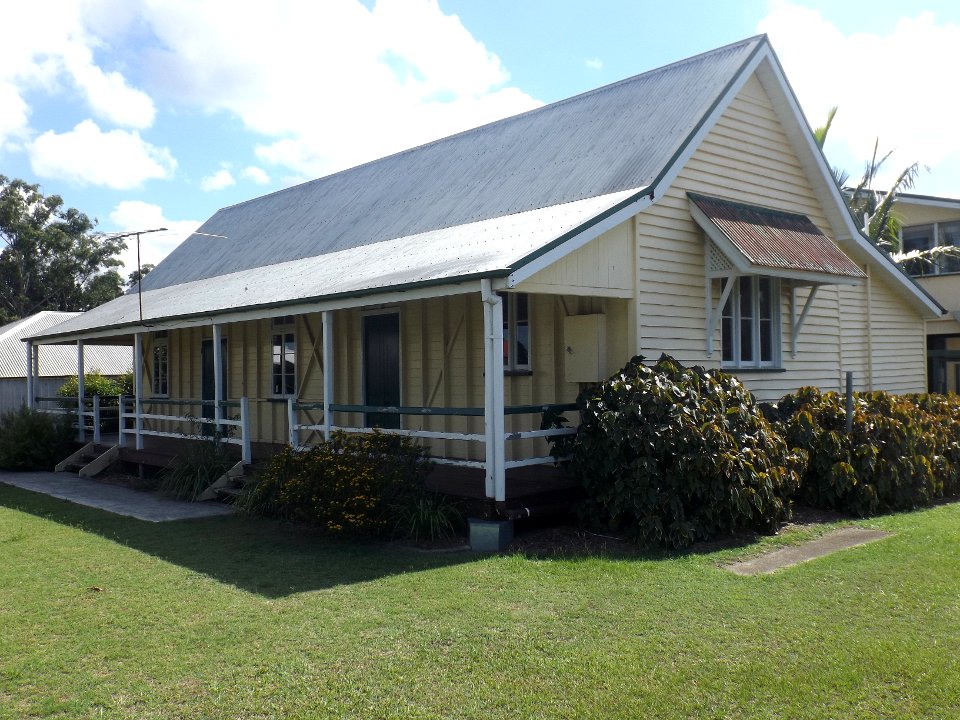 Waterford State School side