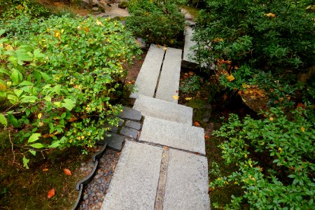 Walkway - Portland Japanese Garden - Portland, Oregon - DSC08338