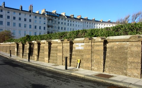 Wall at South side of Adelaide Crescent Gardens, Kingsway, Hove (NHLE Code 1298666) (January 2017)