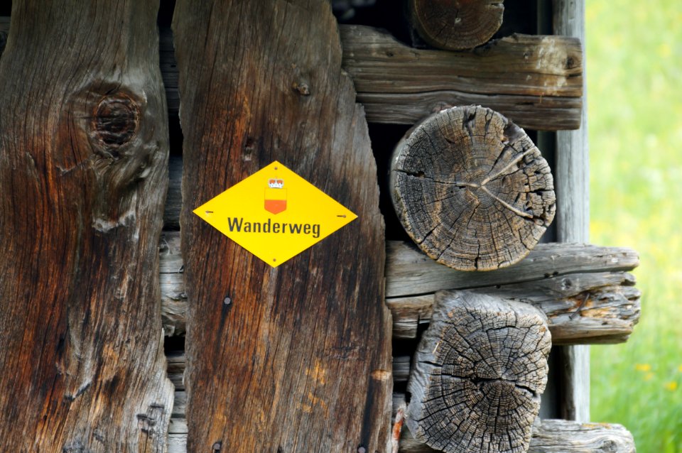 Wanderwegzeichen Gnalp – WAF 300 J FL