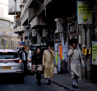 Walking in Mea Shearim during Sukkot 2019