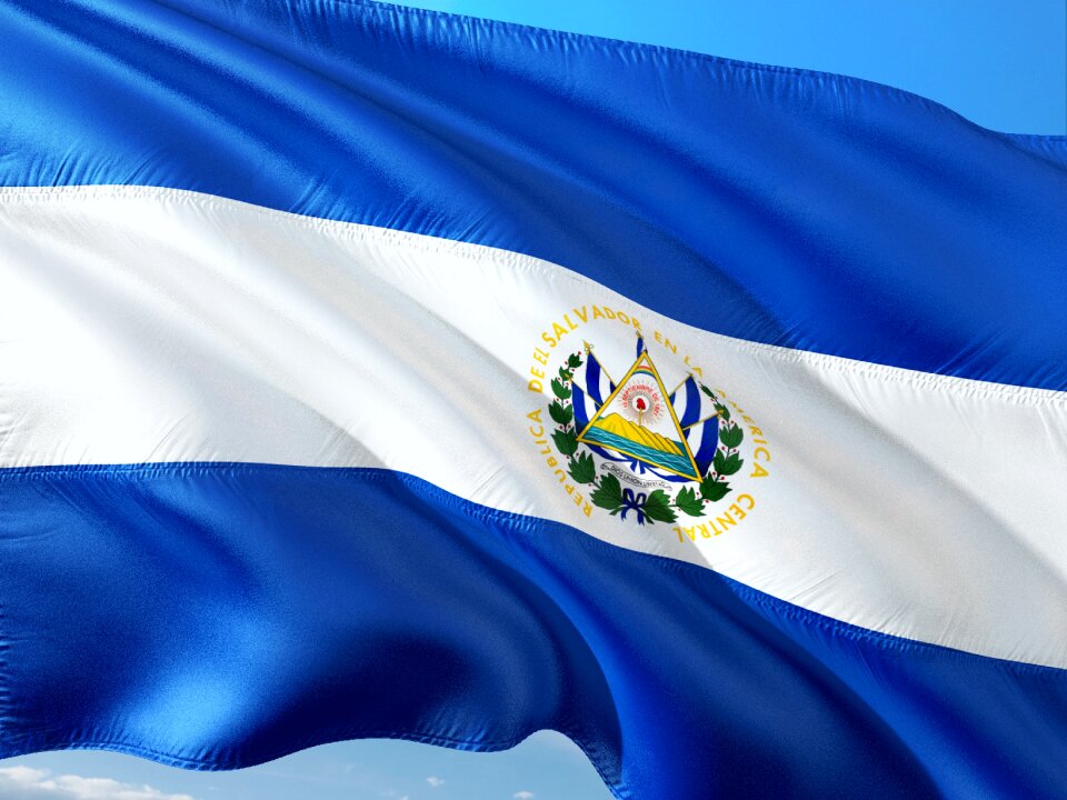 International flag el salvador