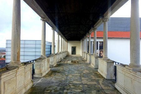 Walkway - Museu Nacional de Machado de Castro - Coimbra, Portugal - DSC00306