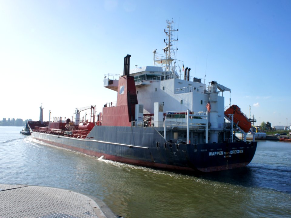 WAPPEN von DRESDEN - IMO 9365245, Berendrechtsluis, Antwerpen, pic10