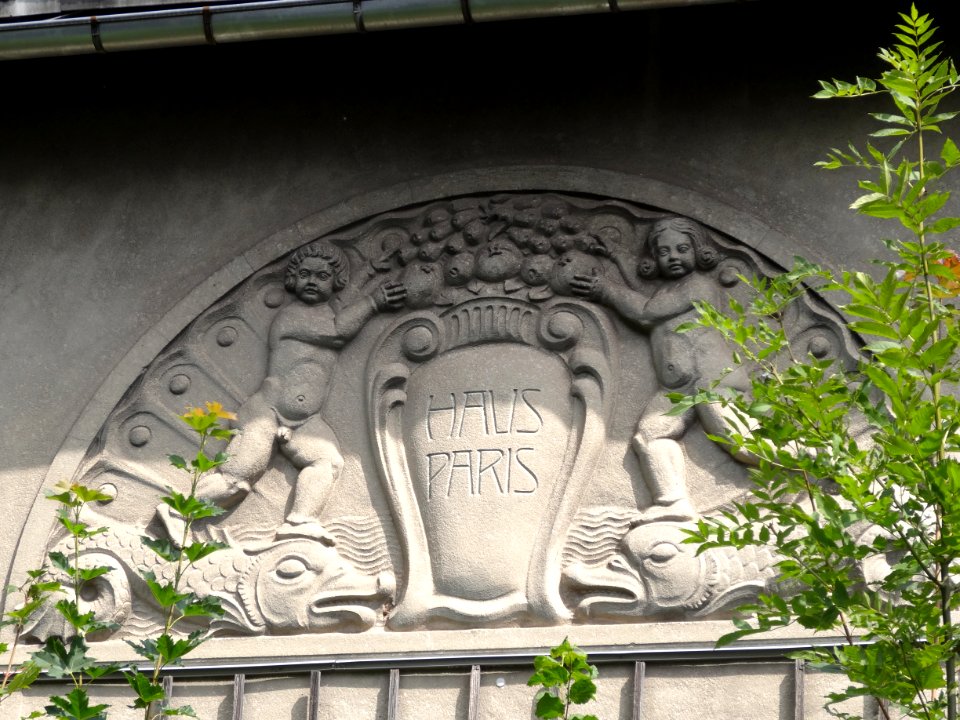 Wappen am "Haus Paris" in Oberköditz