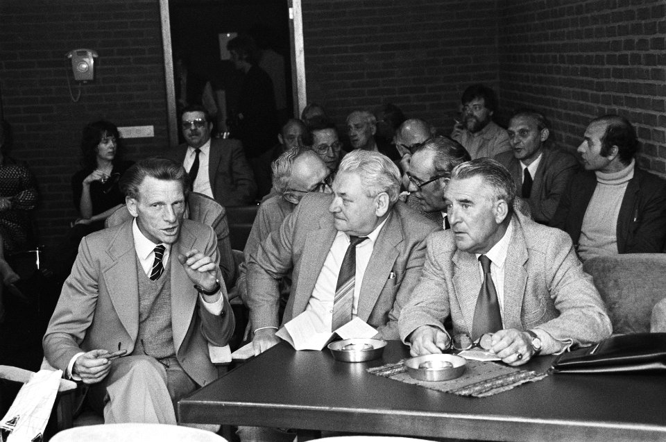 WAO-Werkcongres in Ede georganiseerd door Landelijk WAO beraad WAO-ers tijdens, Bestanddeelnr 932-1551