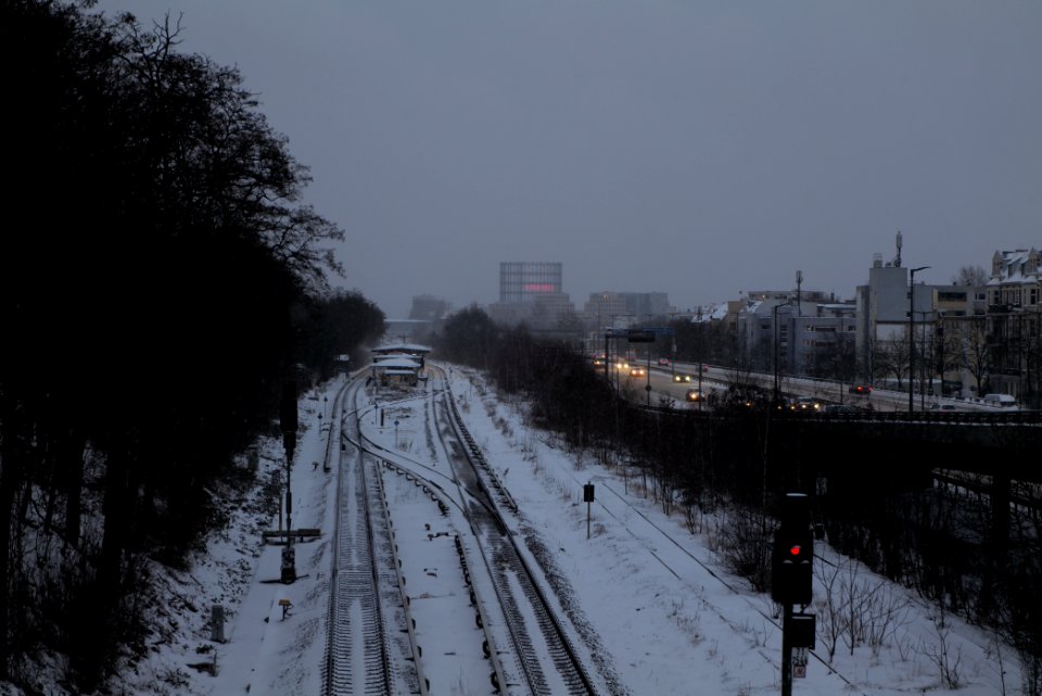 Wannseebahn from Friedenauer Brücke with snow 2021-02-08 03