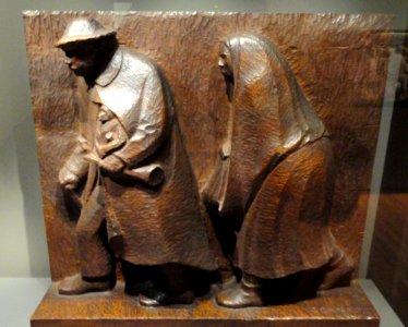 Wanderers by Ernst Barlach, 1913, walnut - Busch-Reisinger Museum - DSC02382