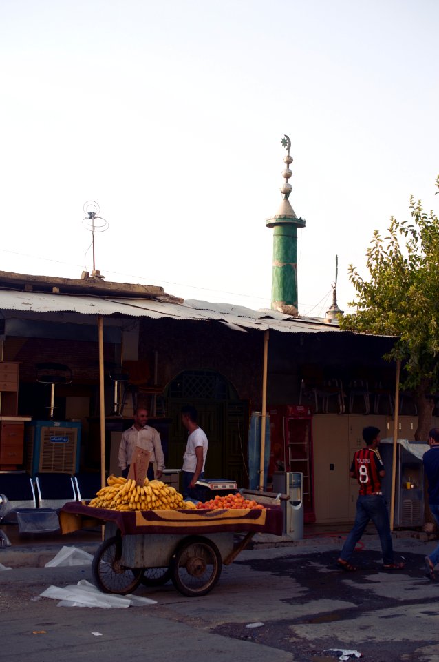 Walking around the city center of Erbil 02