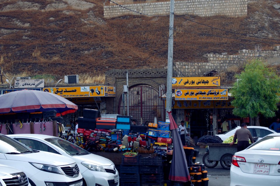 Walking around the city center of Erbil 01