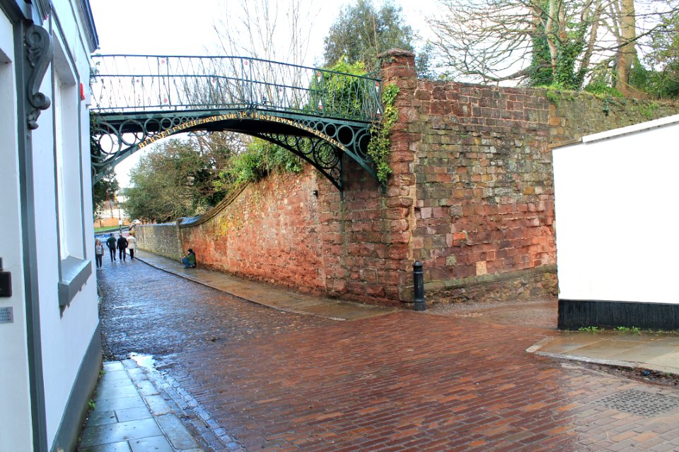 Wall of No 14