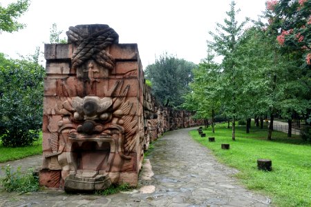 Wall sculpture - Tazishan Park - Chengdu, China - DSC02968