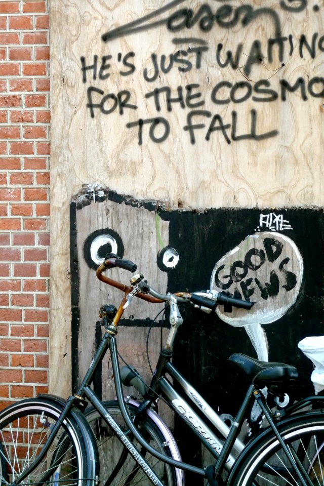 Wall painting and urban poetry in a mix - between Bilderdijkstraat and Bellamyplein in Amsterdam Old-West from photographer, Fons Heijnsbroek