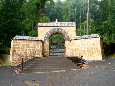 Waldfriedhof Maria Laach 01