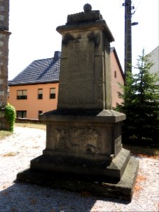 War memorials in Ehrenhain, Nobitz 02