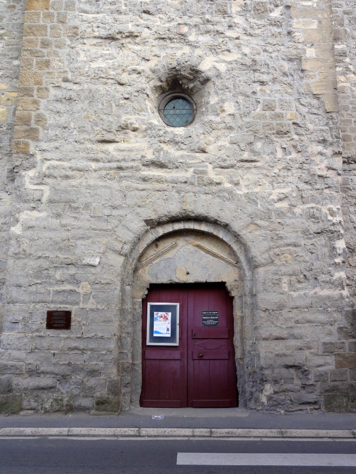 Warcq (Ardennes) église, portail