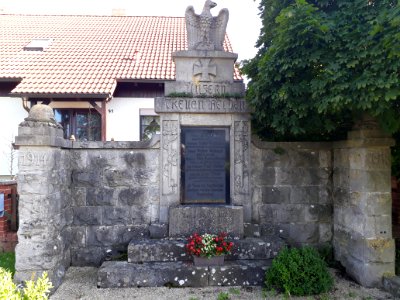 War memorial Poppendorf, Schkölen 1