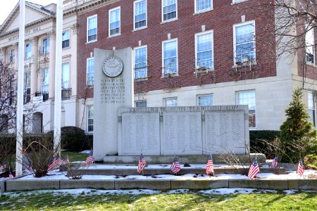 War Memorial - Medford, Massachusetts - DSC04680