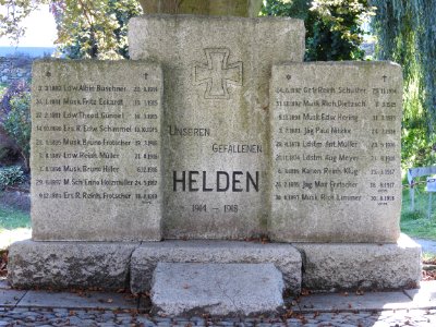 War memorial Arnsgrün, Zeulenroda-Triebes 2