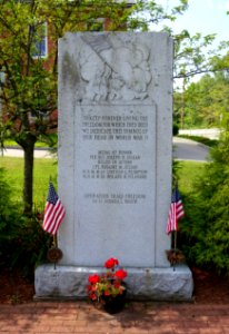 War memorial - Sturbridge, Massachusetts - DSC05990