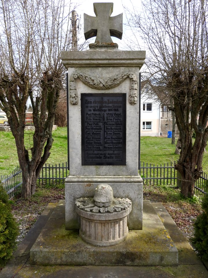 War memorial Staitz 2