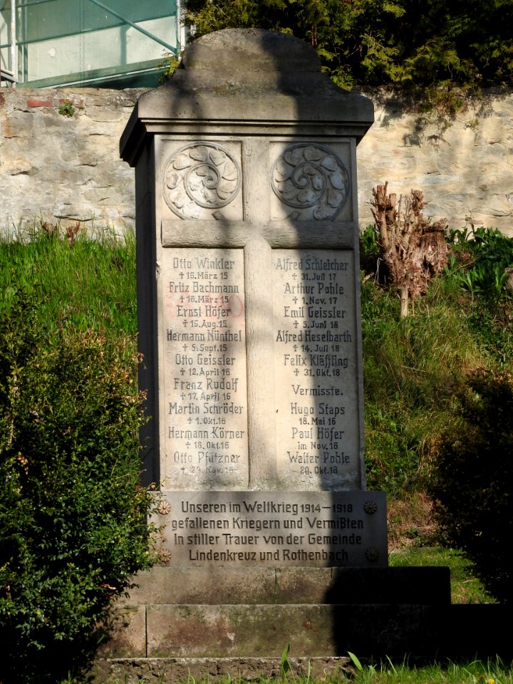 War memorial Lindenkreuz