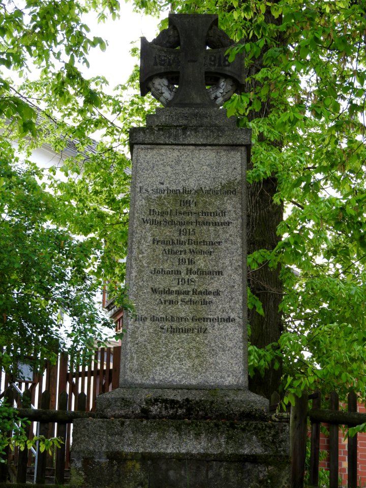 War memorial Schmieritz 1