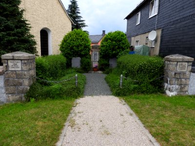 War memorial Weitisberga 1